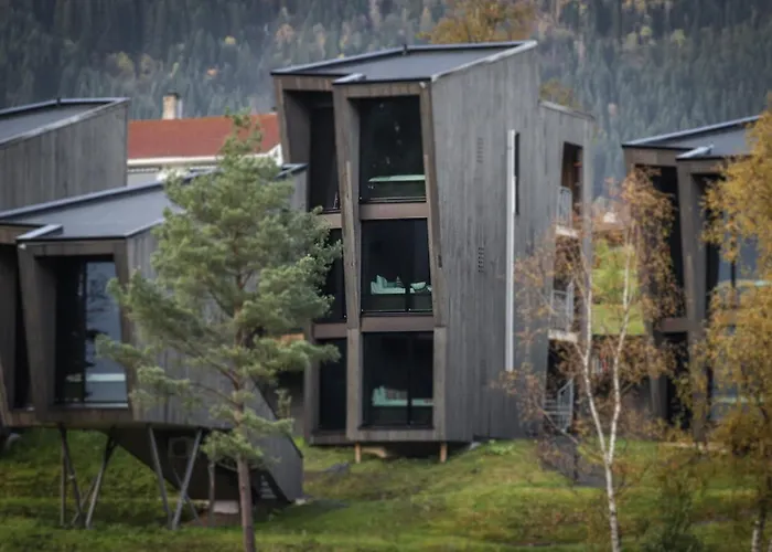 Elva Hotel