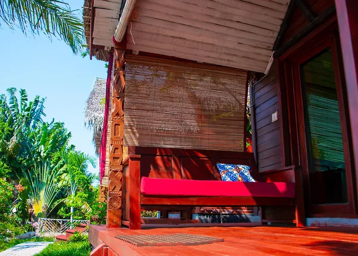 Ampazôny Oasis Lodge