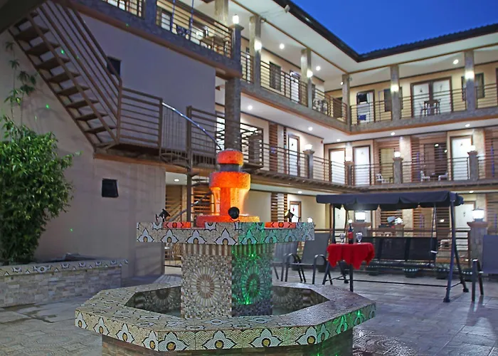 R2R Bayview Inn