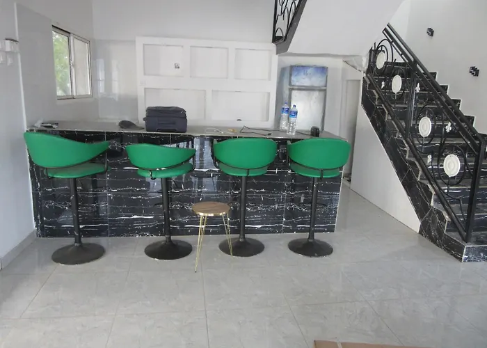 Island Hotel Janjanbureh