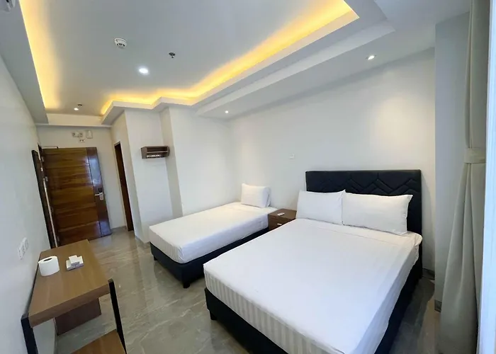D' Elmer's Place Hotel
