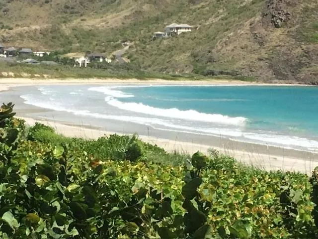 Oceanfront Beach House - Rate Special- Valentines On Beach W Club Access Tennis King Bed