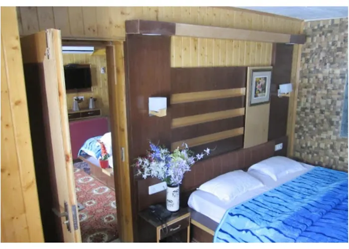 Hotel Emperor Sonmarg