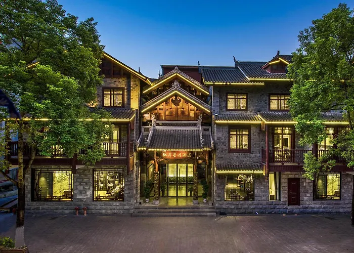 Fenghuang Jiang'An Xinghe Hotel