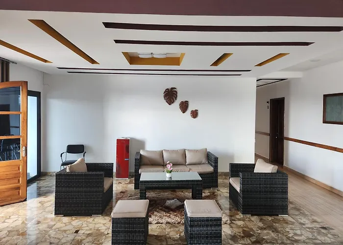 Mangoro Hotel