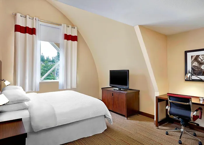 Four Points By Sheraton Surrey