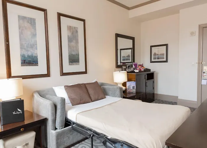Hotel Blackhawk, Autograph Collection