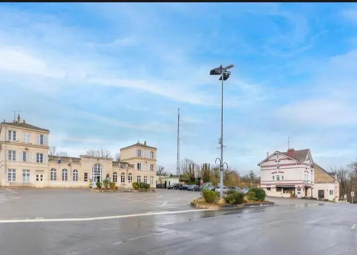 Hôtel La Nonette ASTERIX, CDG AIRPORT&PARIS CENTRE