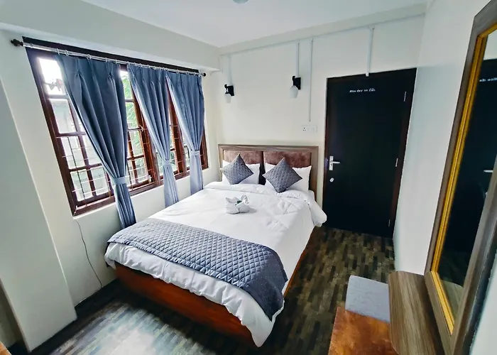 Hotel Buddha Mitra