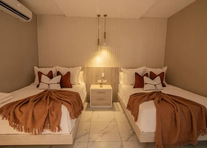 lovera hotel