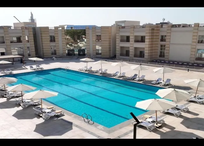 Jewel Alfustat Hotel
