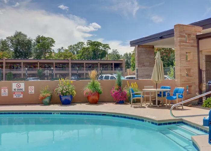 El Sendero Inn, An Ascend Collection Hotel