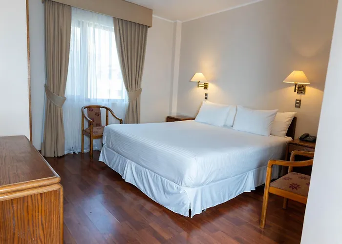 Hotel Francisco De Aguirre