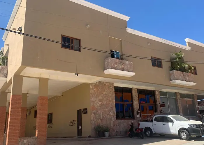 Hotel Colonos Los Cabos