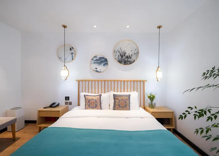 Hotel Aaliyah Nan Luo Gu Xiang Wang Fu Jing Houhai Branch