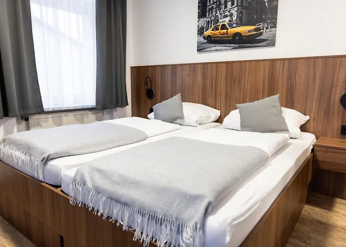 1A Hotel Zimmer frei