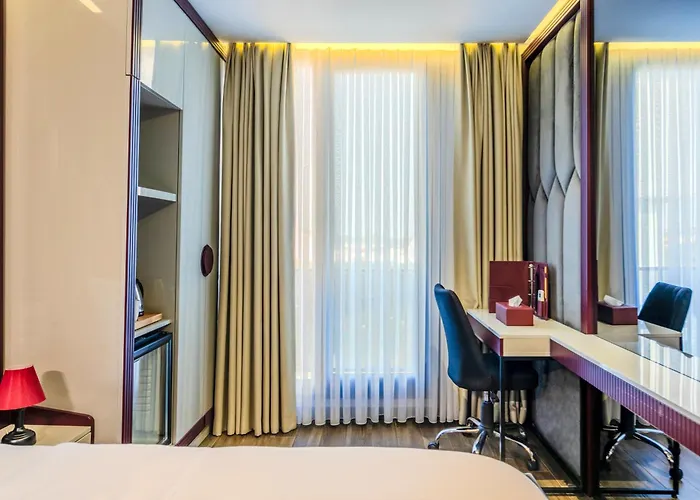 Heaven Premium Hotel Restaurant&Airport Shuttle