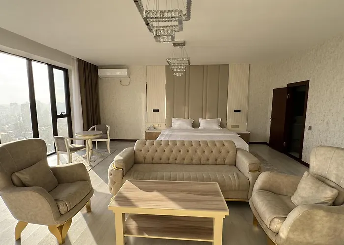 Aram Baland Hotel