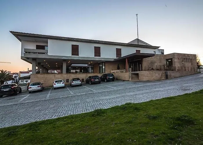 Lam Hotel Fortaleza De Almeida