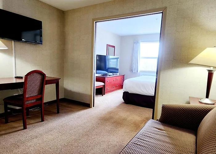 Park Hill Inn & Suite