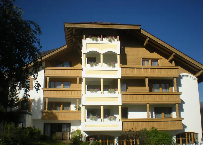 Hotel White Mountain
