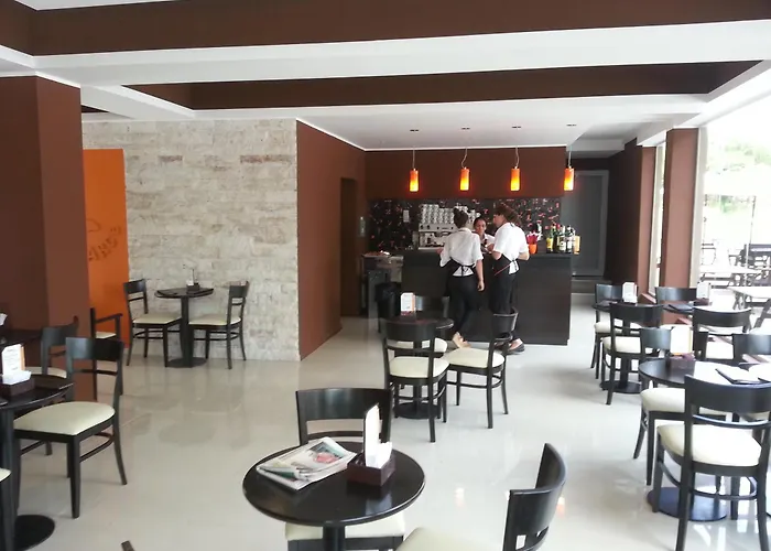 Hotel PUNTANO