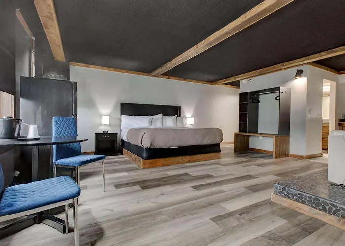 Hotel Lex And Conference Center, Trademark Collection