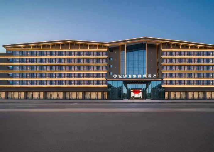 Allin Hot Spring Resort Hotel Fenghuang Ancient Town Branch