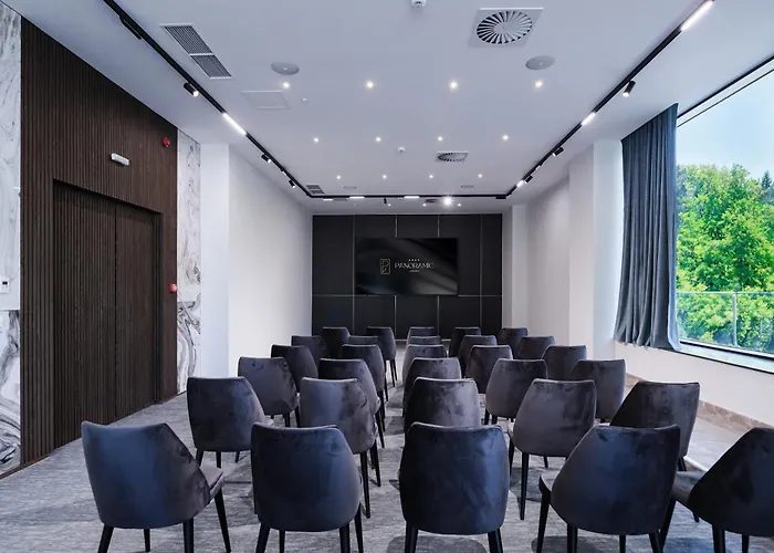 Panoramic Mamaia Hotel