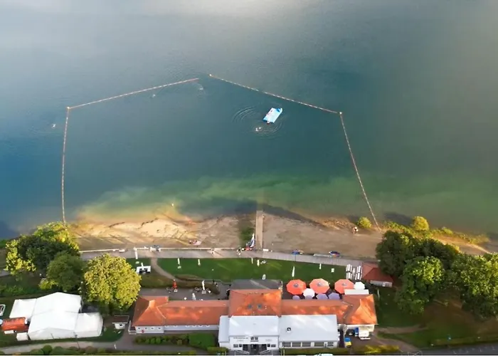 Strandhaus Edersee - Kaminzimmer, Seeblick, Badestrand, Seeterrasse