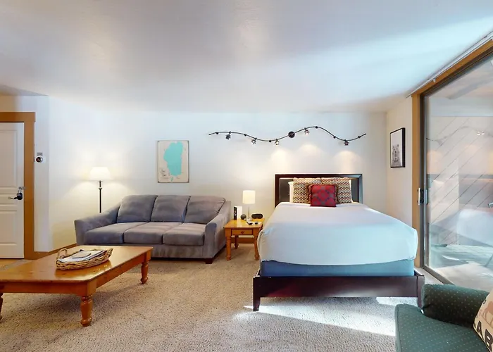 Aspen Grove Hideaway