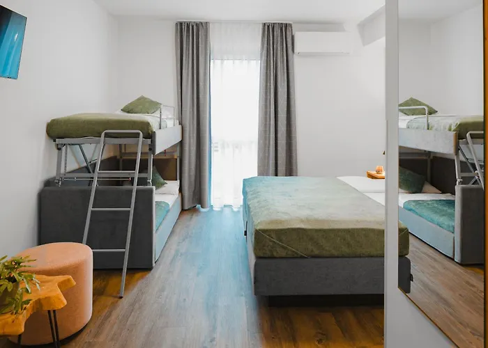Hotel&Appartements Nice Garni - klimatisiert AC- Nähe Legoland Günzburg - Familienfreundlich