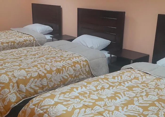 Hotel Reyna