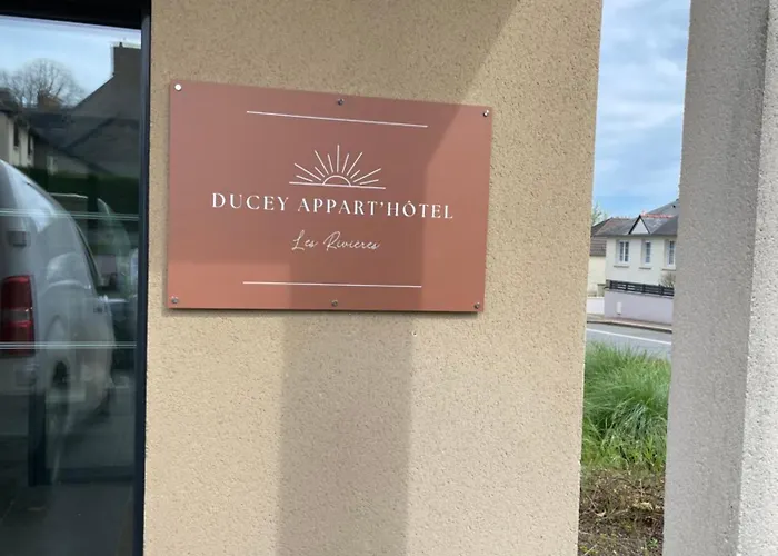 Ducey Appart'Hôtel - Les Rivières