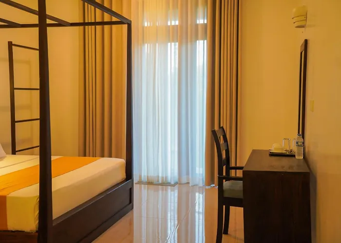 Lion Gate Hotel Sigiriya