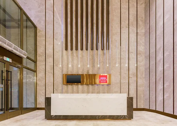 Urumqi Luolan Hotel