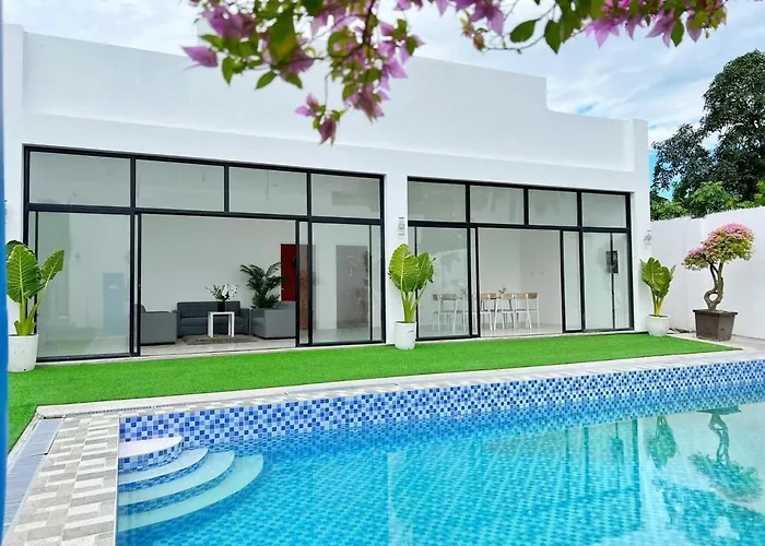 Grand Palmera Hotel