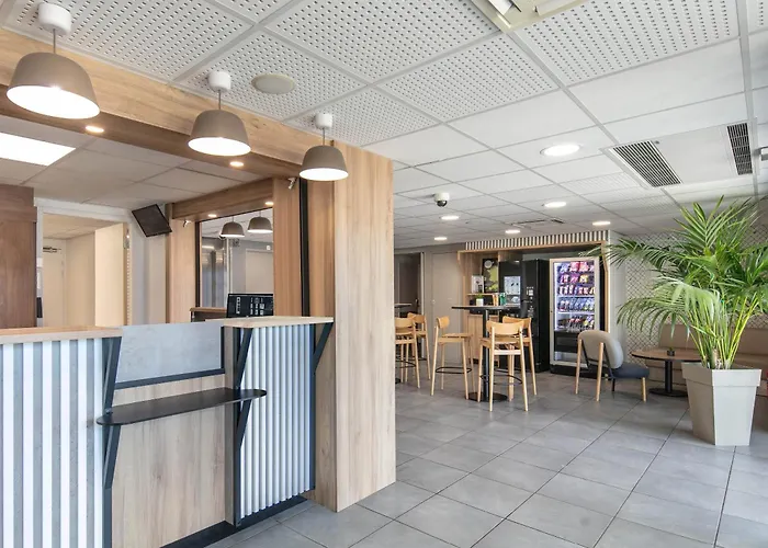 B&B Hotel Lyon Aeroport Saint-Quentin-Fallavier