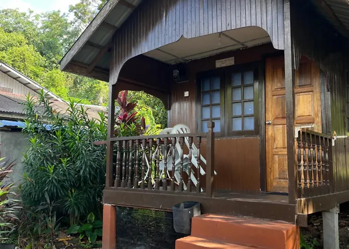 Sri Sentosa Chalet