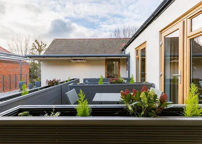 Rosemay Boutique Hotel Near Heathrow Airport