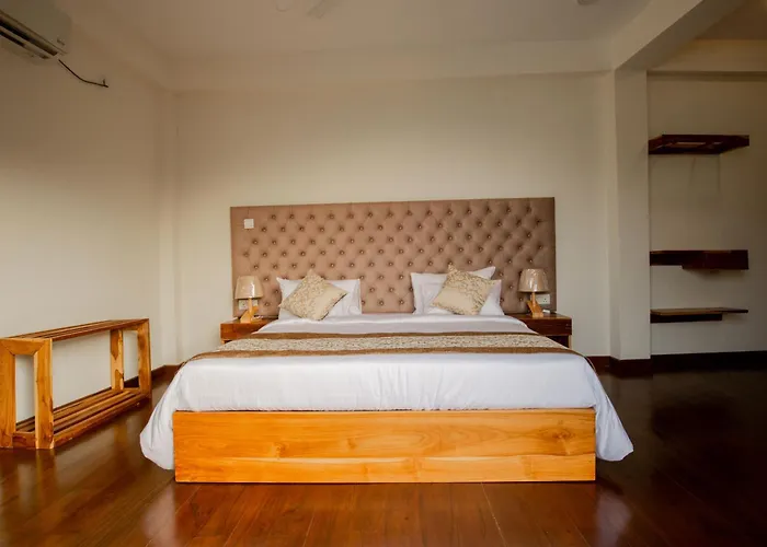 Manthra Leisure