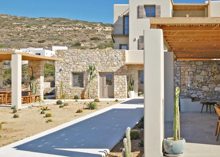 Agave Donousa Suites