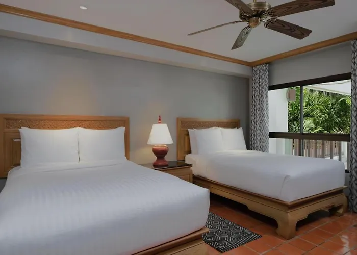 Marriotts Phuket Beach Club