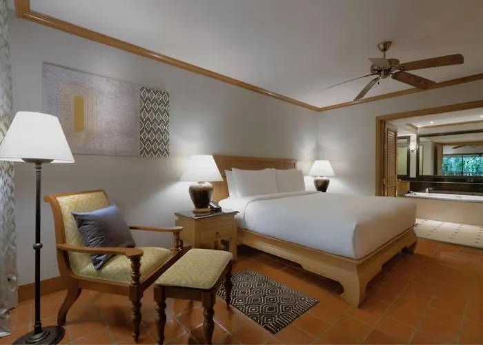Marriotts Phuket Beach Club