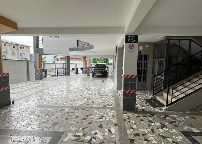 Jpn Square Douala