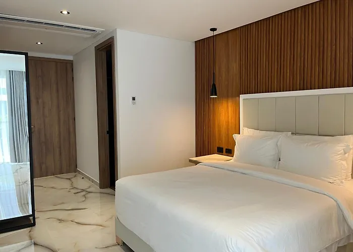 Hotels 111