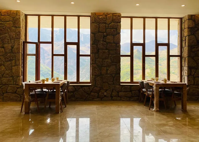 Askireg Hotel