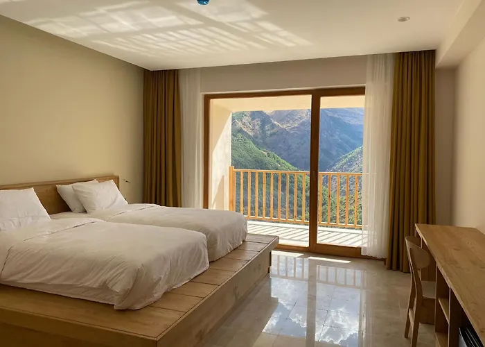 Askireg Hotel