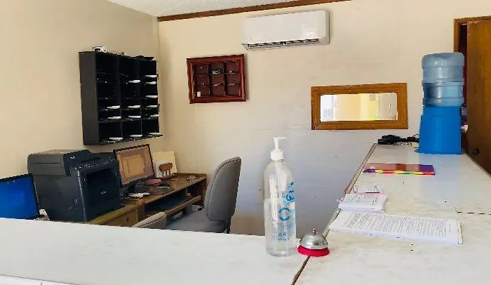 Empalme Inn