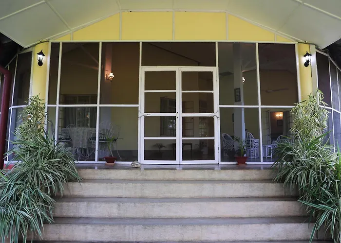 Wathai Heritage Bungalow